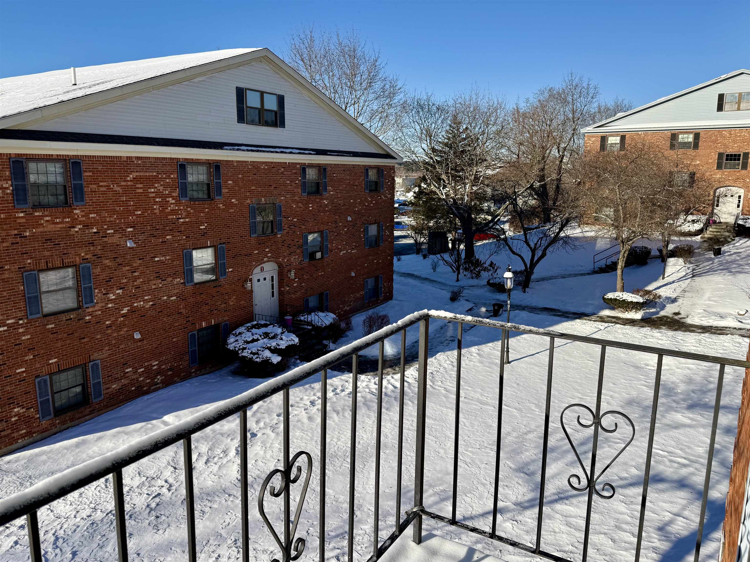 4 Fairfax Avenue, Unit 324 Derry, NH 03038 - Photo 20 of 30