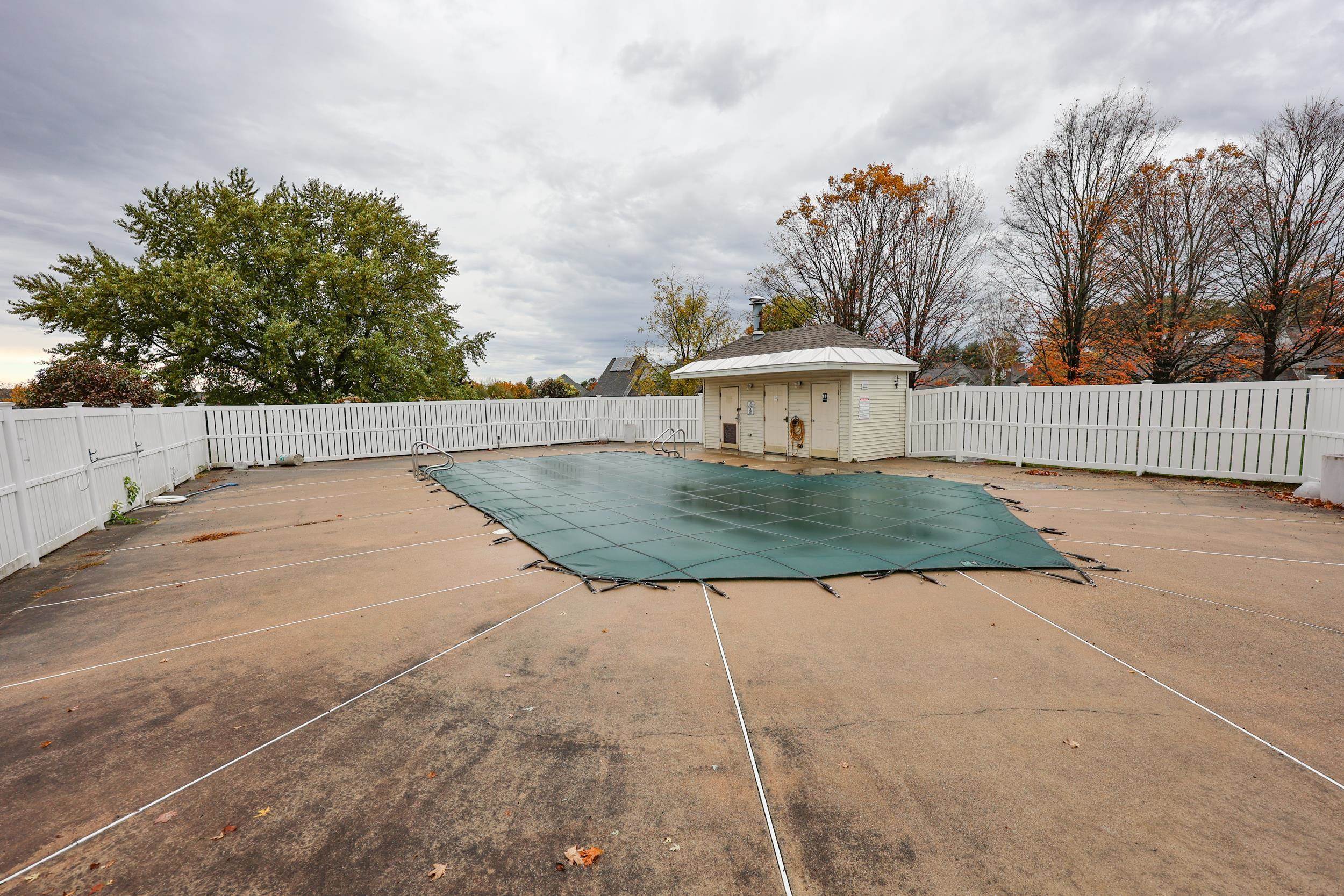 4 Fairfax Avenue, Unit 324 Derry, NH 03038 - Photo 26 of 30