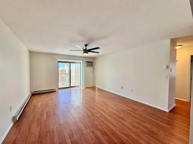 $2,150 | 4 Fairfax Avenue, Unit 324, Derry, NH 03038