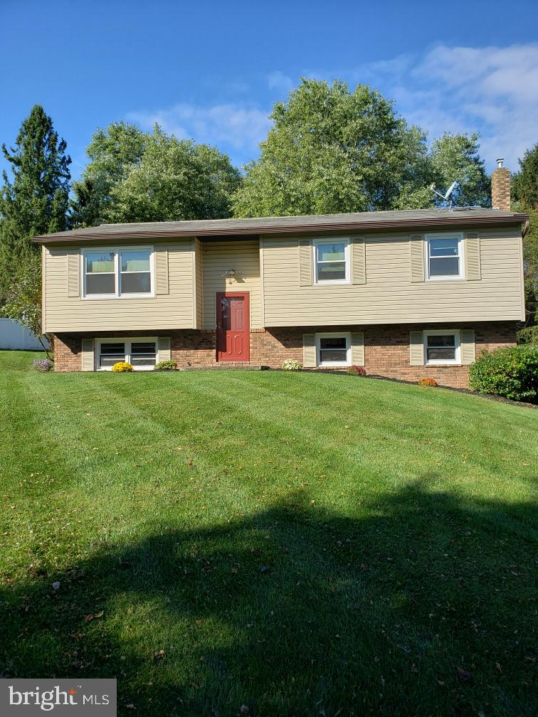7214 Red Top Road Hummelstown, PA 17036 - Photo 1 of 12 Gallery Image 1