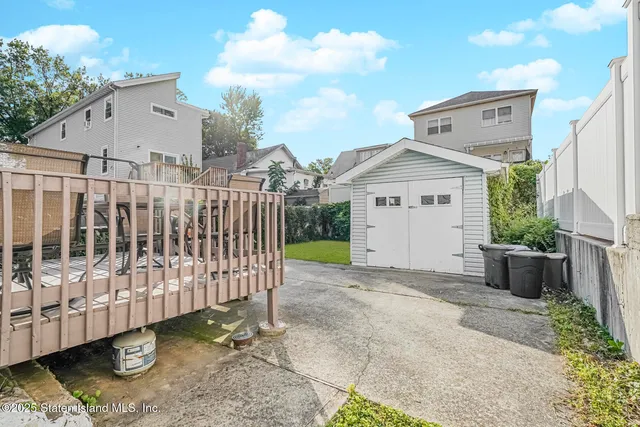 $525,000 | 339 Freeborn Street | Midland Beach
