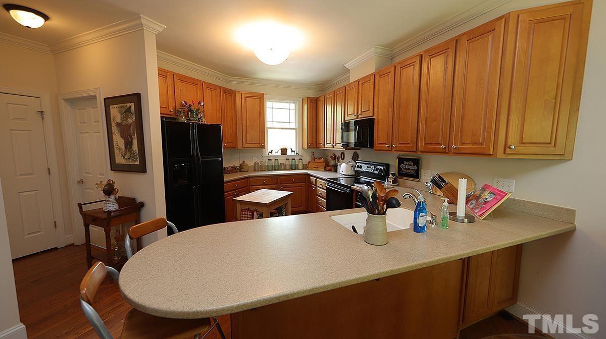 4802 Crestmore Road Raleigh, NC 27612 - Photo 4 of 25 Gallery Image 4