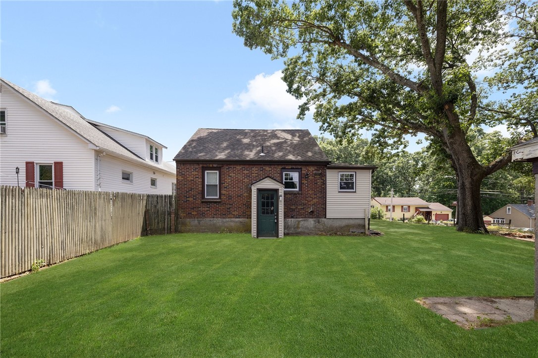 268 Morin Street Woonsocket, RI 02895 - Photo 34 of 37 Gallery Image 34