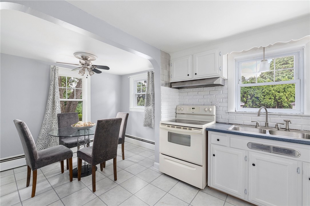 268 Morin Street Woonsocket, RI 02895 - Photo 7 of 37 Gallery Image 7