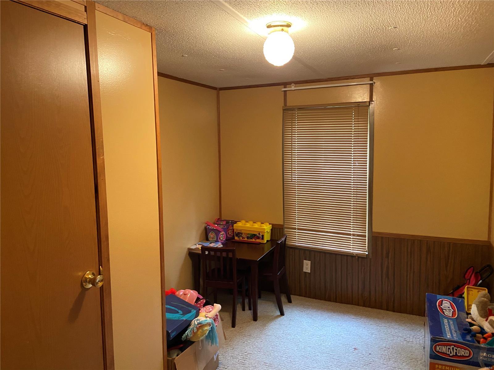 1040 Raintree Road Carrier Mills, IL 62917 - Photo 11 of 37 Gallery Image 11