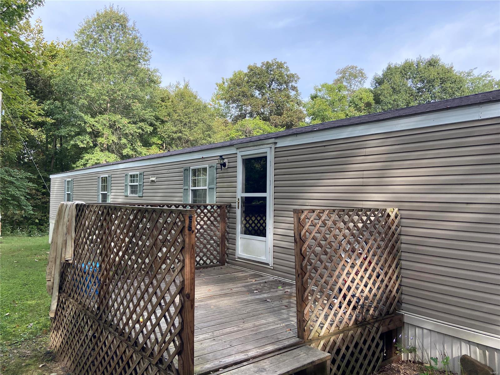 1040 Raintree Road Carrier Mills, IL 62917 - Photo 4 of 37 Gallery Image 4