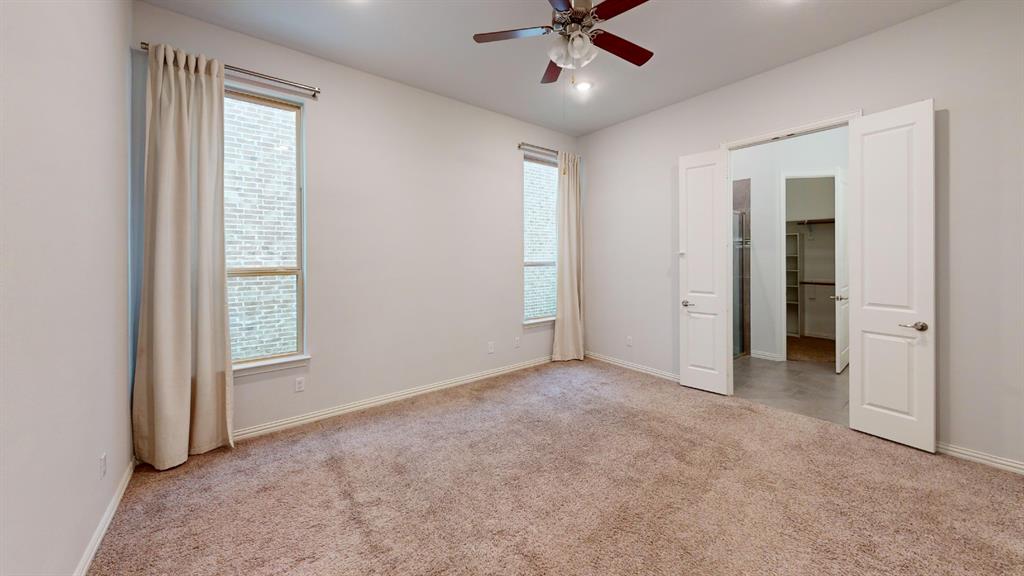 456 Renaissance Lane Irving, TX 75060 - Photo 7 of 25