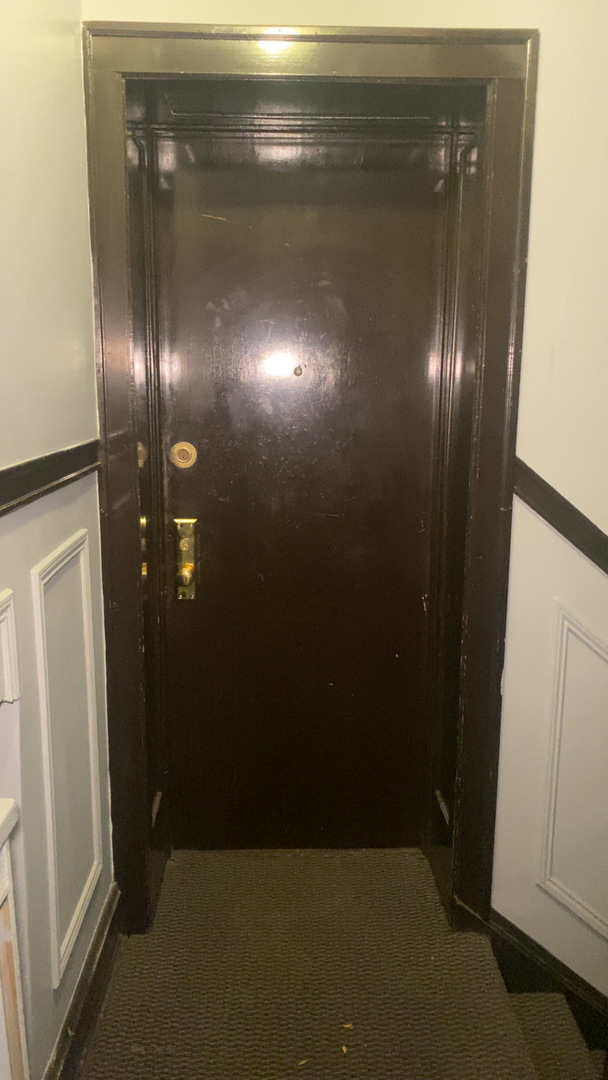 2233 East 70th Place, Unit 1 Chicago, IL 60649 - Photo 8 of 17 a view of empty room