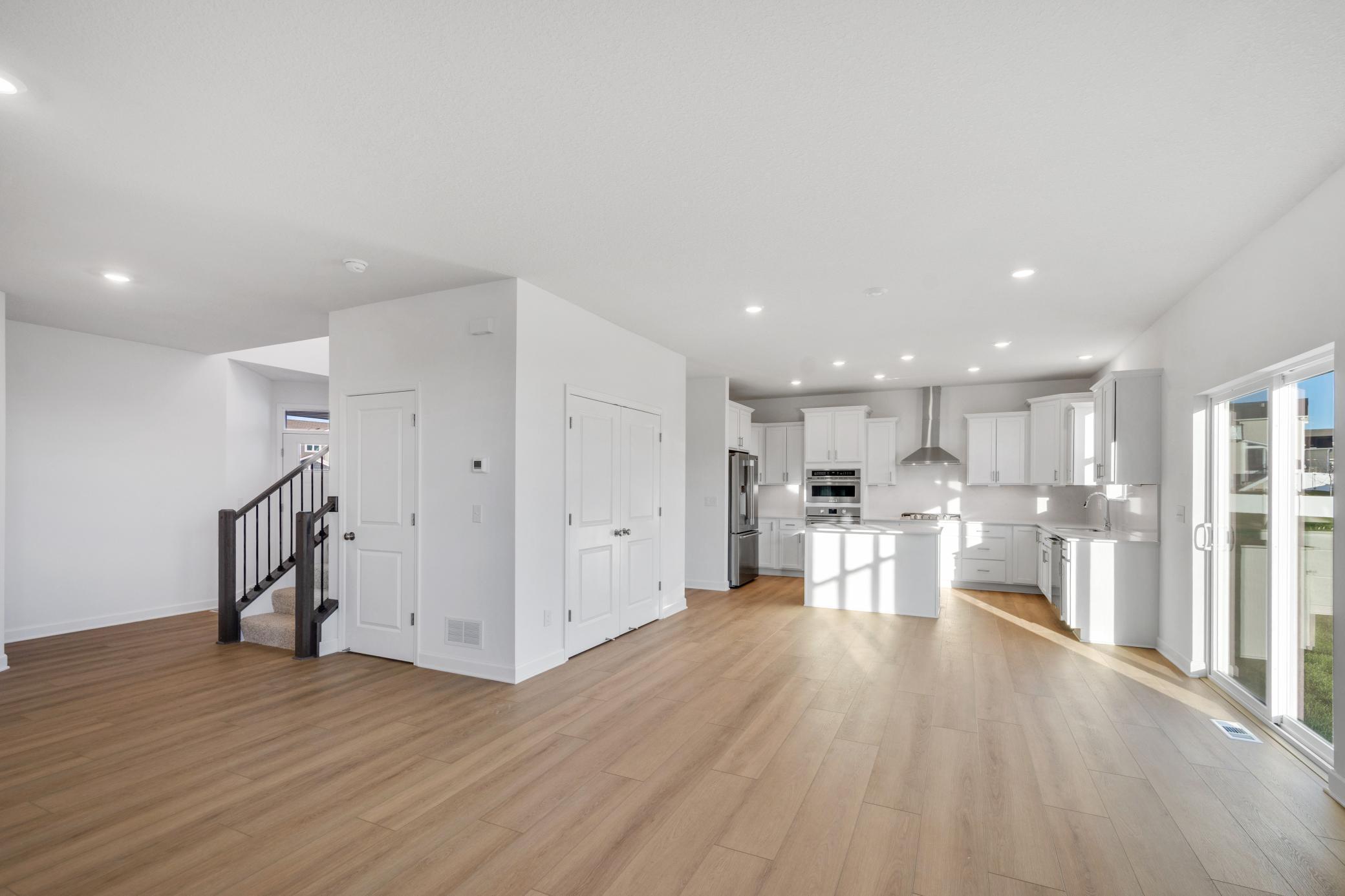 1927 Fulton Road Carver, MN 55315 - Photo 4 of 28