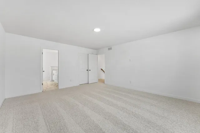 $570,235 | 1927 Fulton Road, Carver, MN 55315