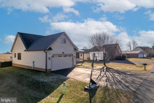 $339,900 | 4940 Carmack Court, Mercersburg, PA 17236