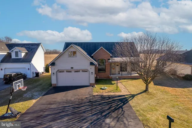 $339,900 | 4940 Carmack Court, Mercersburg, PA 17236