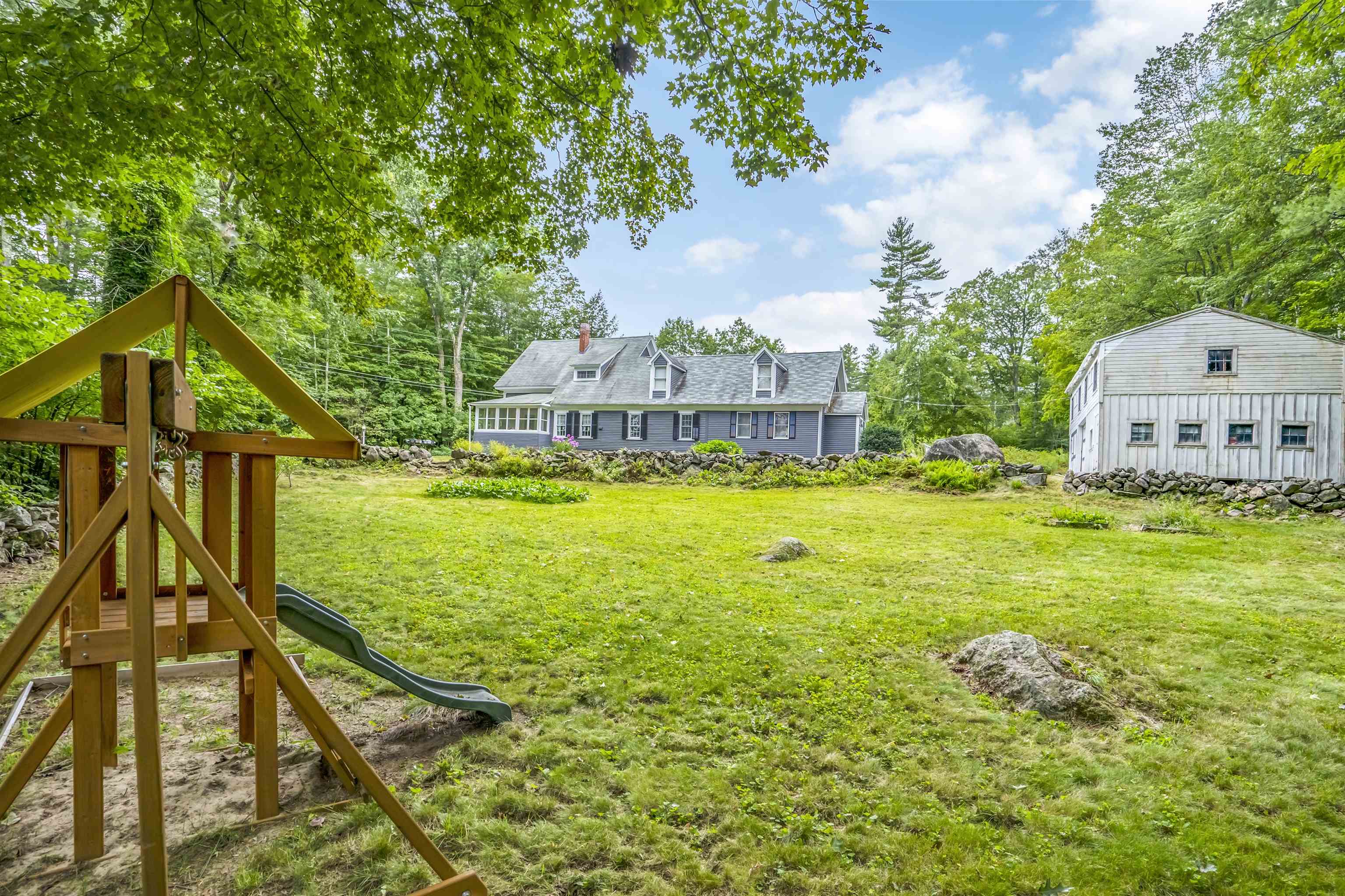 82 Lull Road New Boston, NH 03070 - Photo 2 of 30