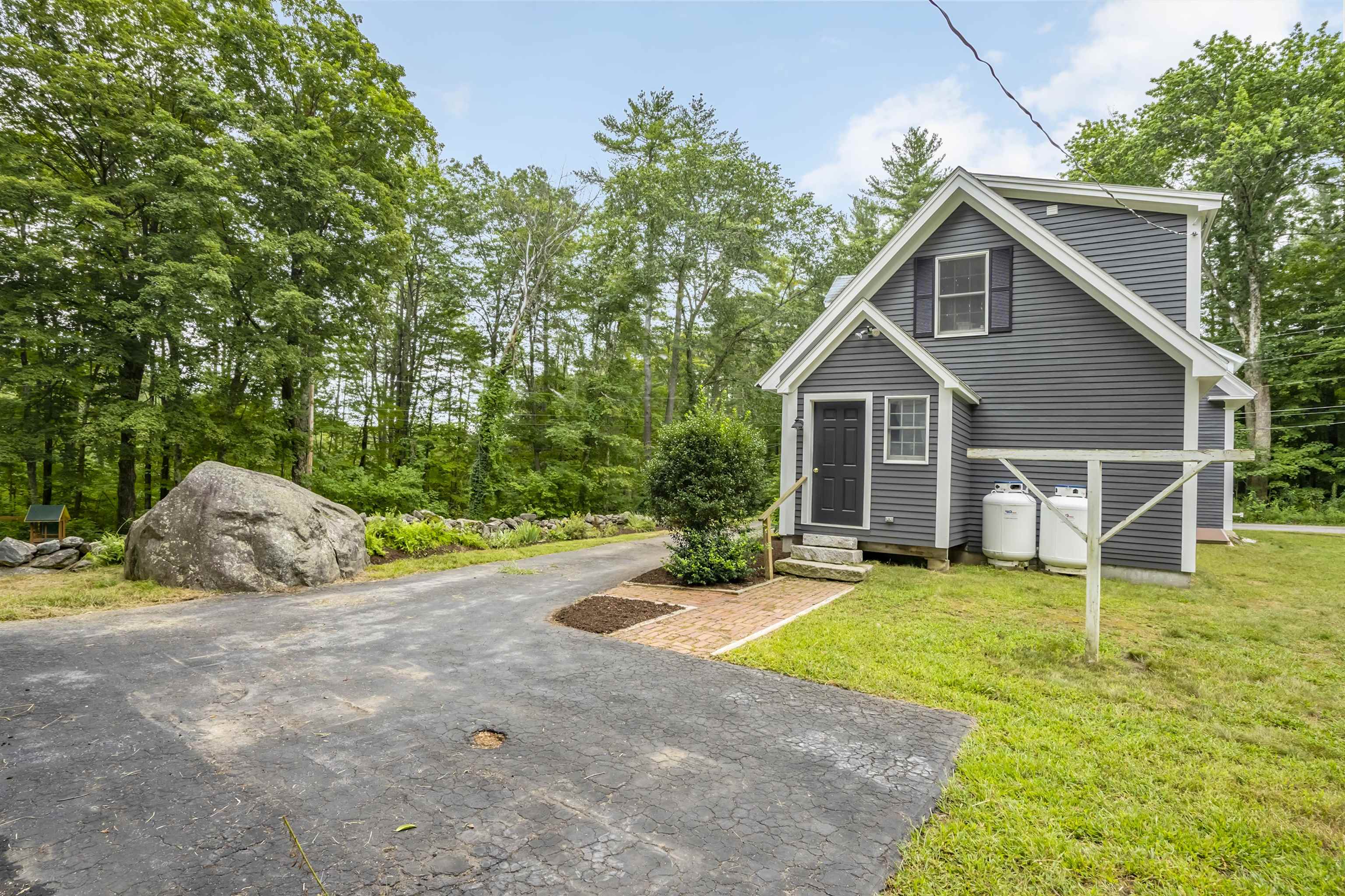 82 Lull Road New Boston, NH 03070 - Photo 26 of 30