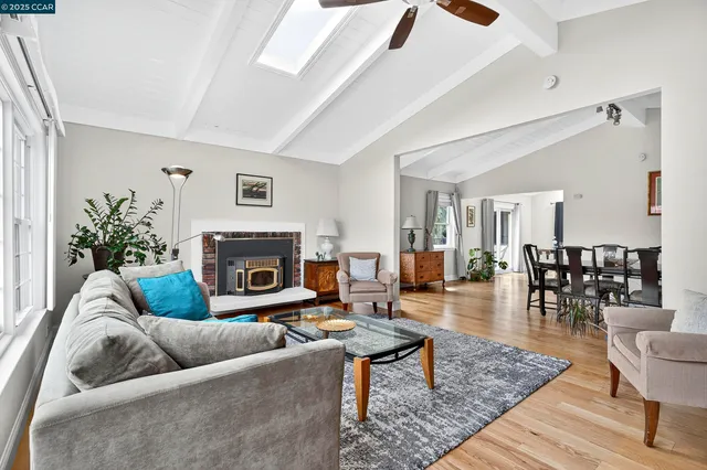 $849,000 | 594 Summit Drive, Pinole, CA 94564