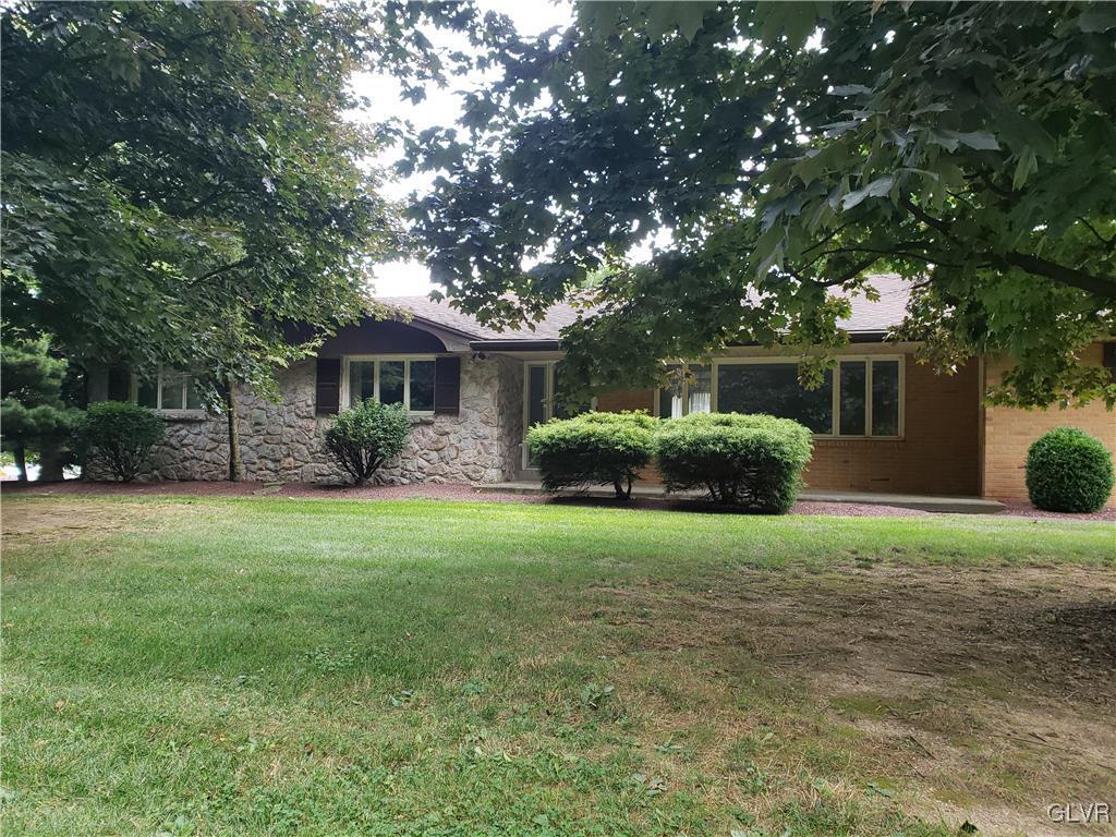 6220 Hilltop Road Orefield, PA 18069 - Photo 1 of 18 Gallery Image 1