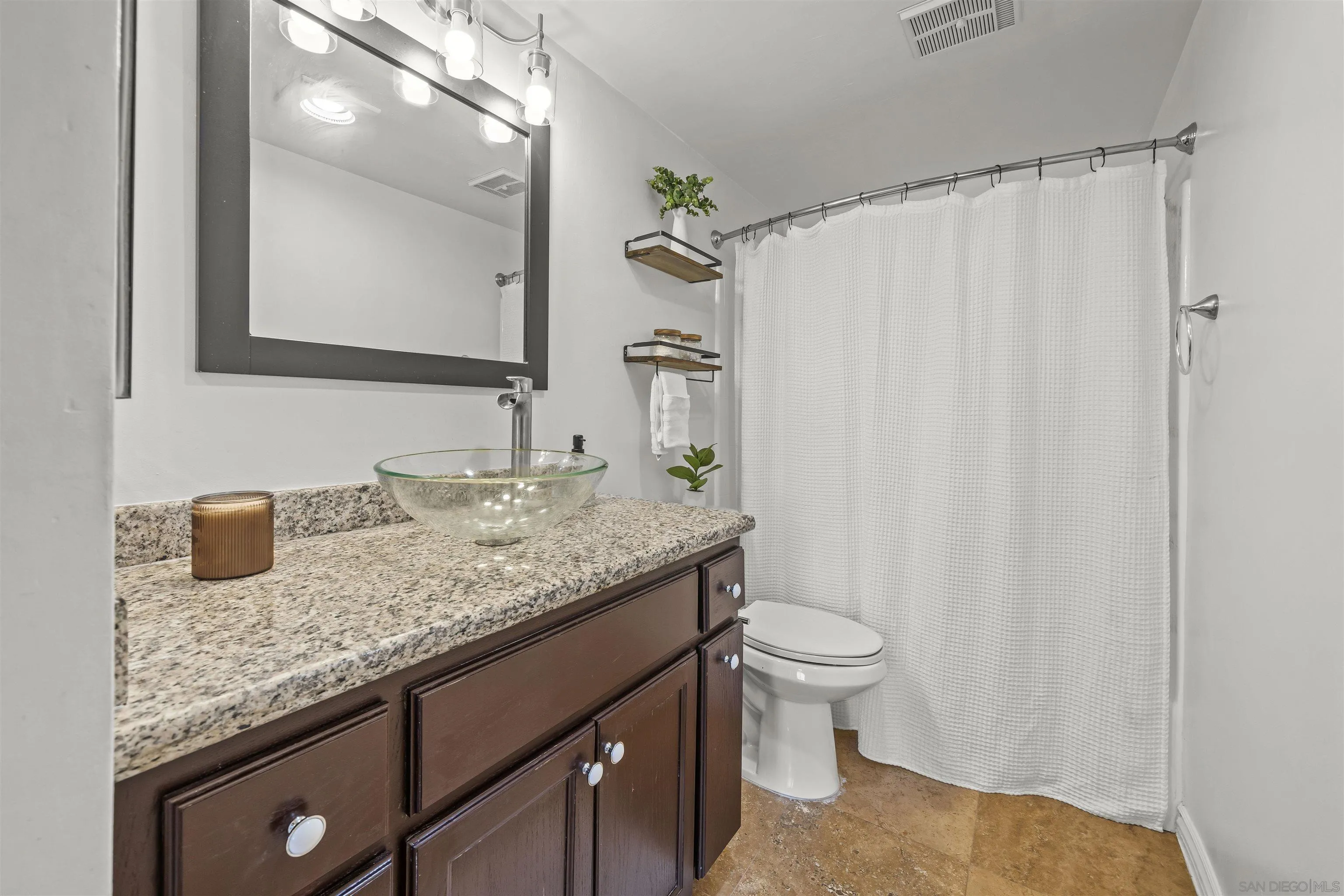 730 Brookstone Road, Unit 201 Chula Vista, CA 91913 - Photo 20 of 54