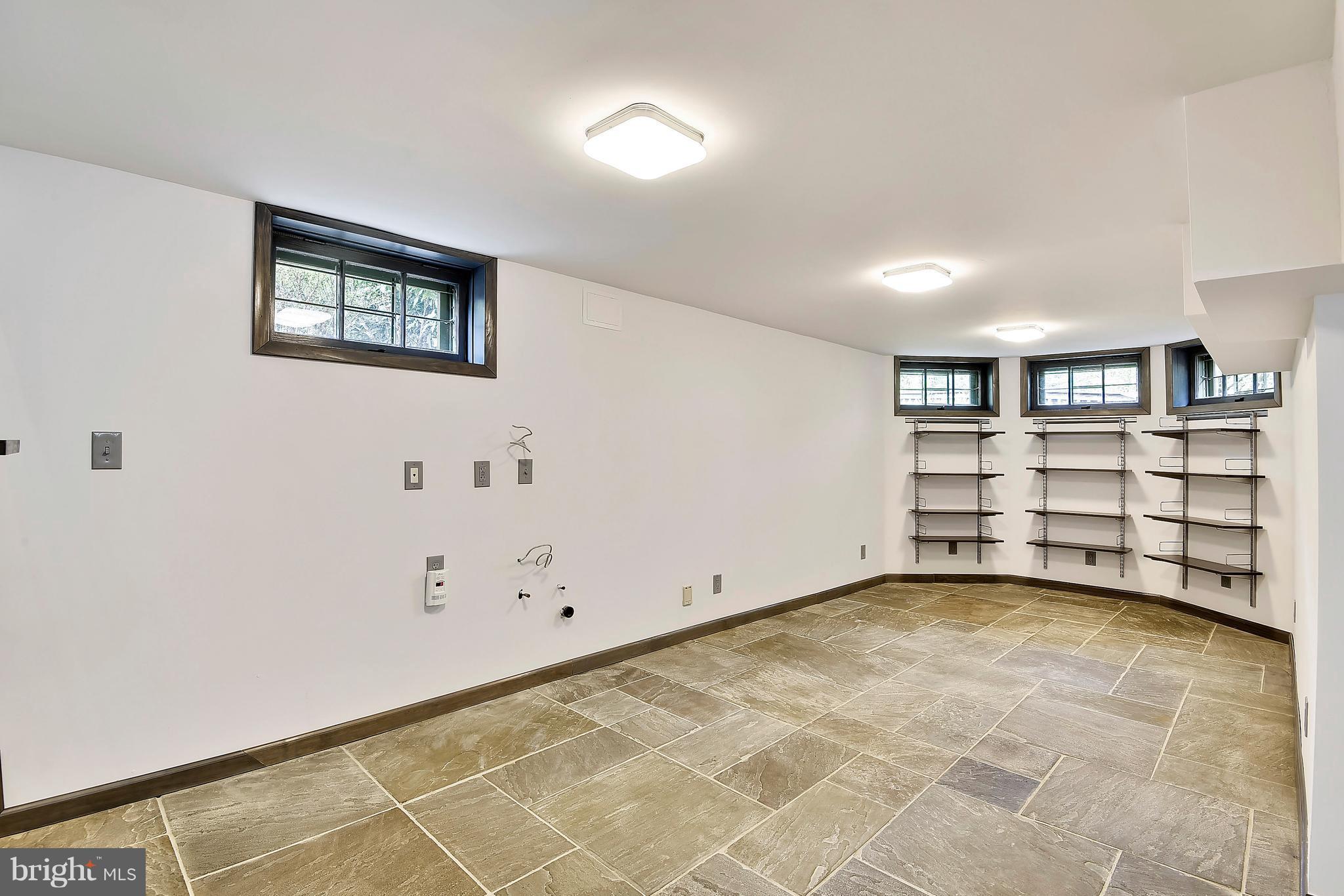 611 Pershing Drive Silver Spring, MD 20910 - Photo 23 of 29 Family Room
