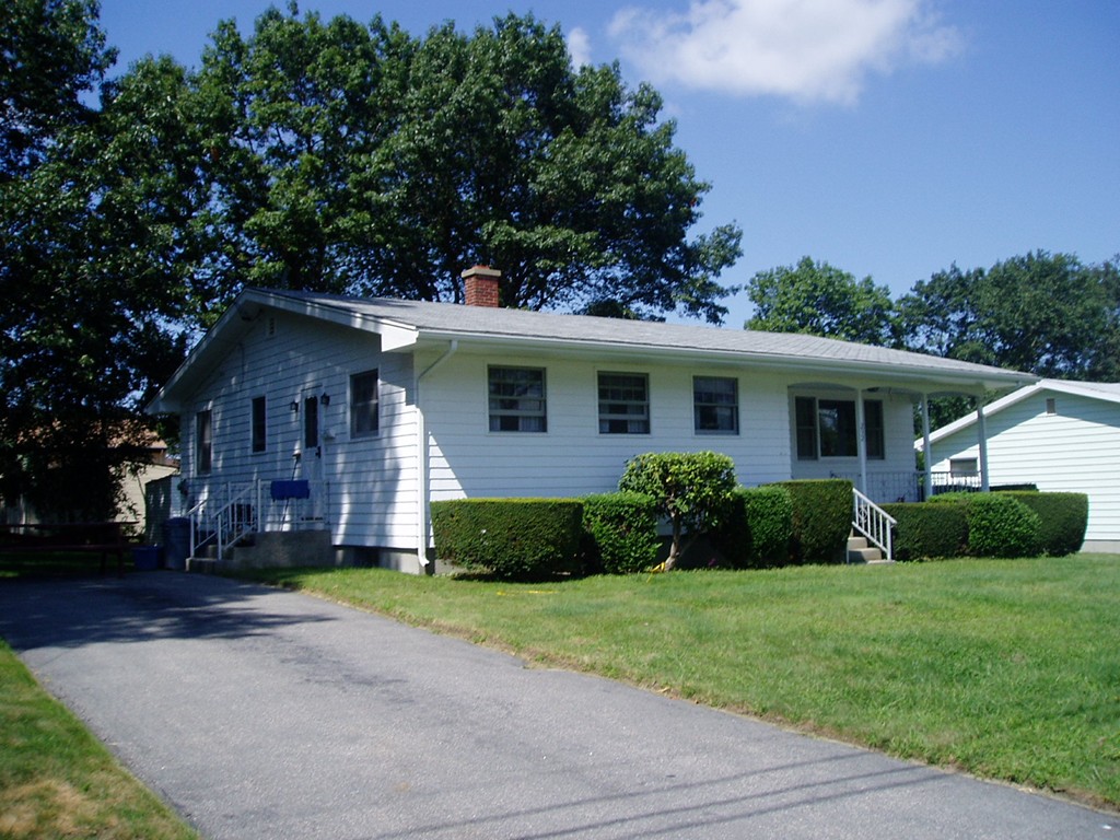 232 Stonehaven Road Fall River, MA 02723 - Photo 1 of 1 Gallery Image 1