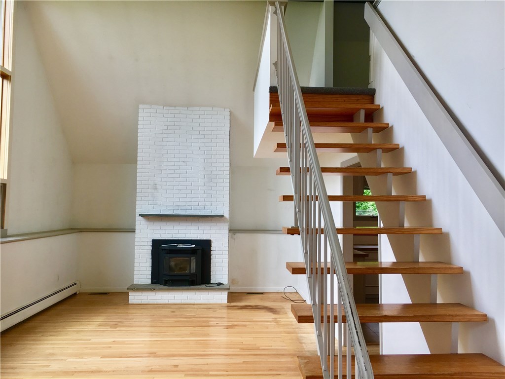 20 Handel Road Westerly, RI 02891 - Photo 8 of 16