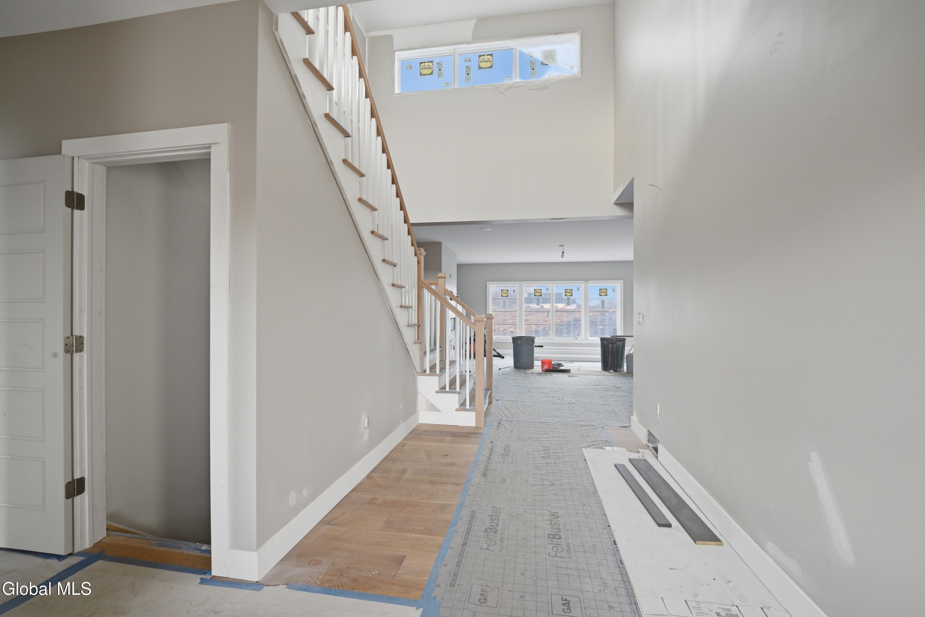 17 Schermerhorn Road Cohoes, NY 12047 - Photo 3 of 24 3