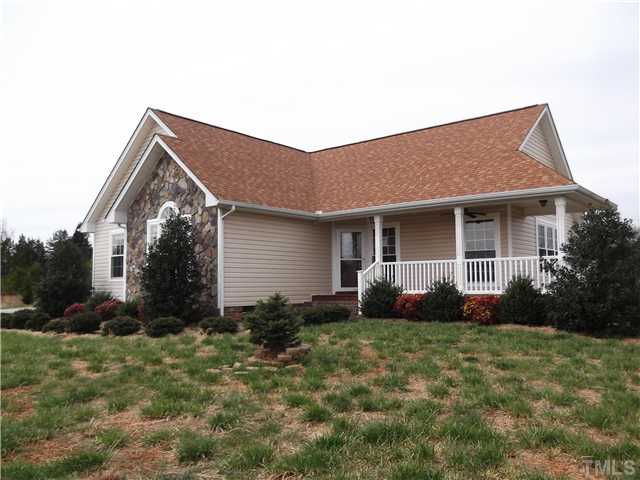661 Walnut Grove Road Oxford, NC 27565 - Photo 2 of 17 Gallery Image 2