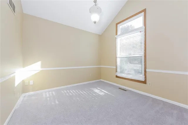 $2,360 | 4050 Southwest La Harve Drive, Lee's Summit, MO 64082