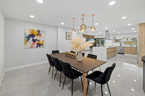 $850,000 | 136 Greens Road, Hollywood, FL 33021