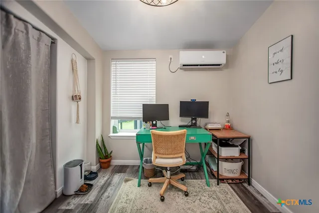 $325,000 | 807 Dallas Avenue, Seadrift, TX 77983