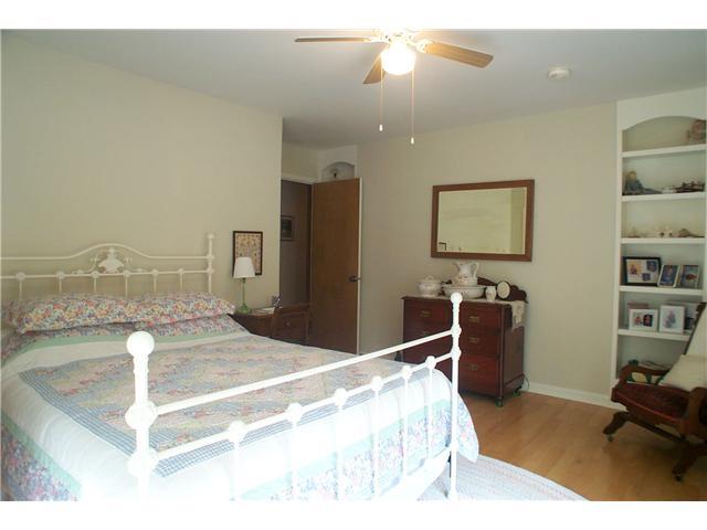 8225 Conarroe Road Indianapolis, IN 46278 - Photo 17 of 23 Gallery Image 17