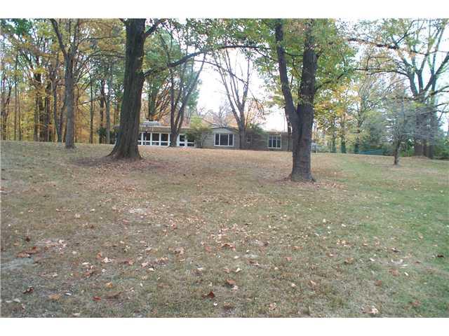 8225 Conarroe Road Indianapolis, IN 46278 - Photo 20 of 23 Gallery Image 20