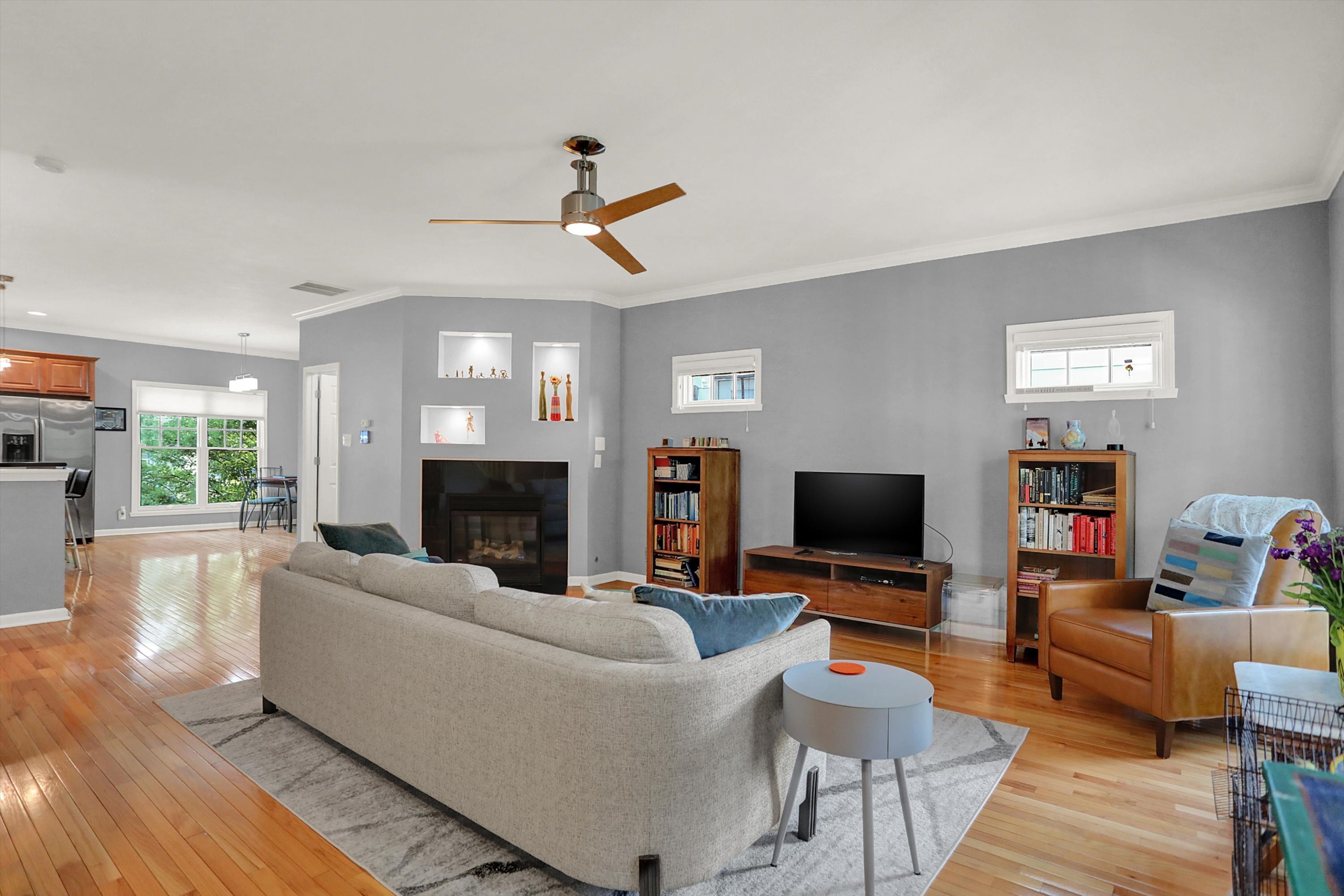 2055 Rhettsbury Street Carmel, IN 46032 - Photo 2 of 60