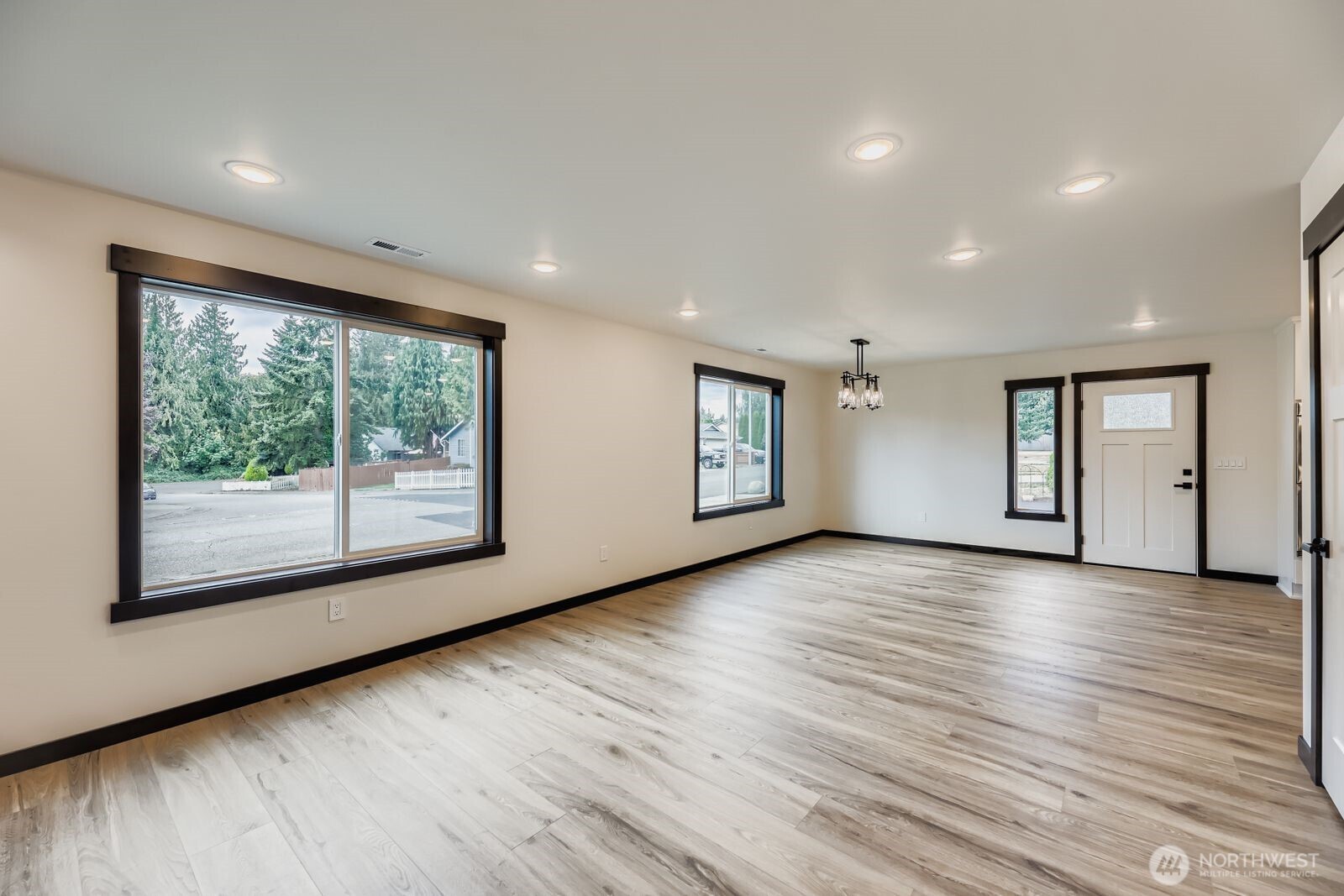 2509 Spruce Road Lake Stevens, WA 98258 - Photo 12 of 38