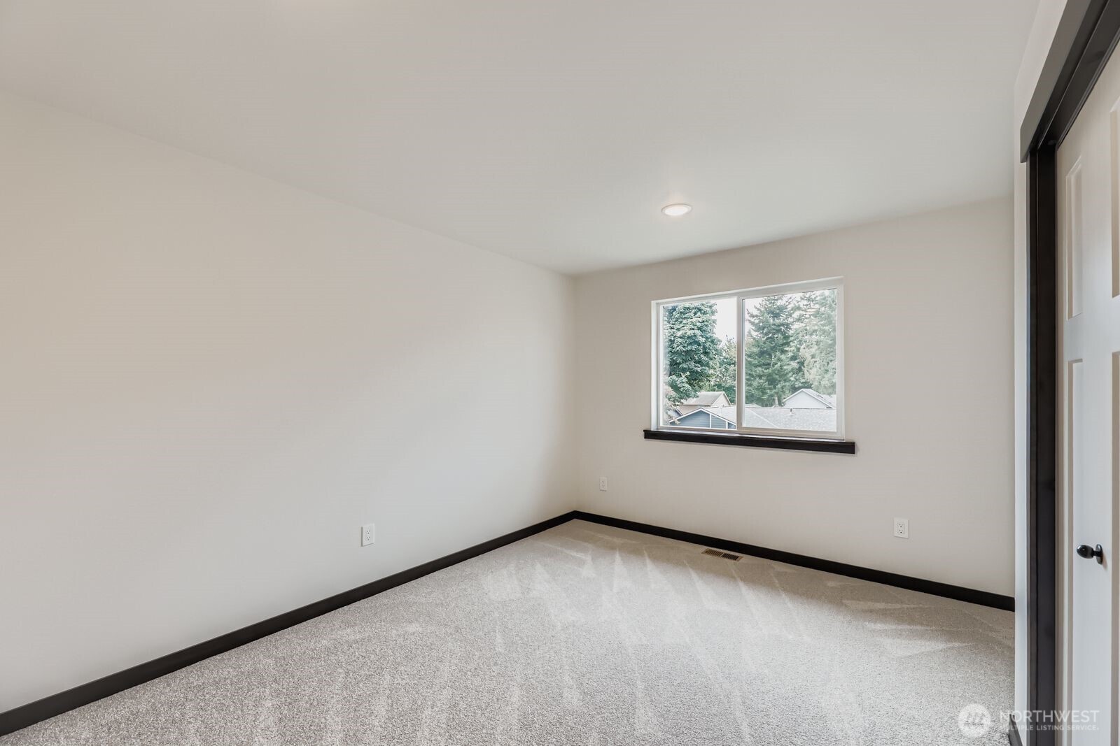 2509 Spruce Road Lake Stevens, WA 98258 - Photo 27 of 38