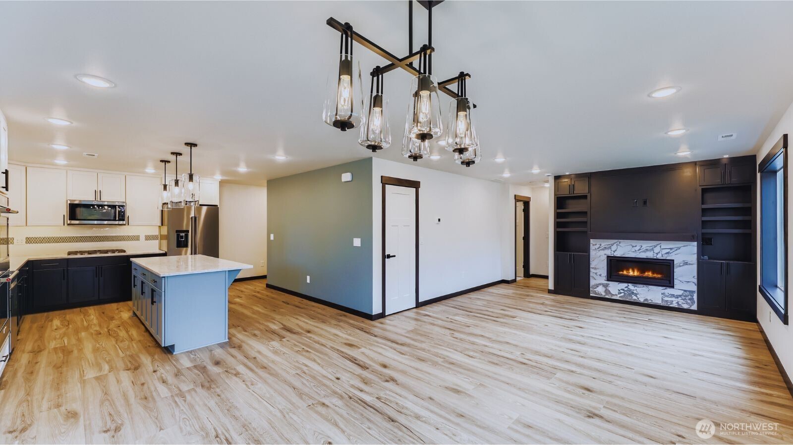 2509 Spruce Road Lake Stevens, WA 98258 - Photo 5 of 38