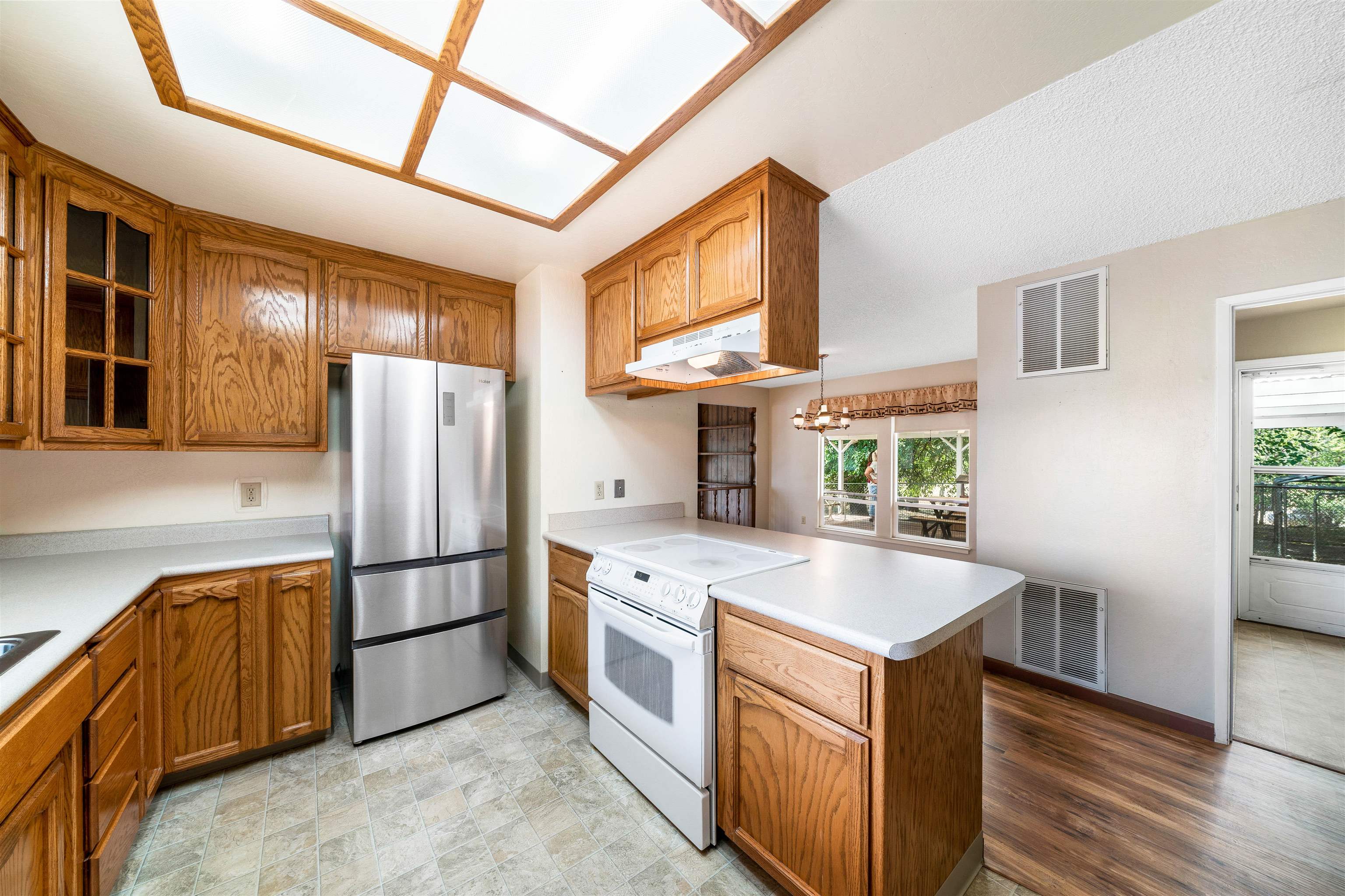 12415 Willard Road Red Bluff, CA 96080 - Photo 16 of 39 Gallery Image 16