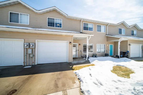 $240,000 | 5201 Supalla Court Northwest, Rochester, MN 55901