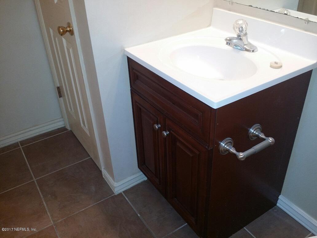 5451 Ken Road Jacksonville, FL 32244 - Photo 9 of 30 Ken 11