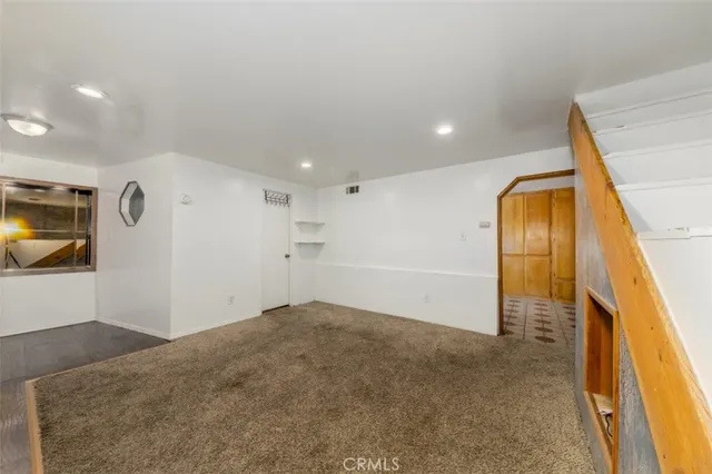 a view of empty room