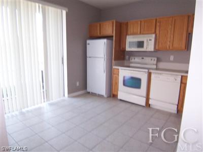 10025 Ravello Boulevard Fort Myers, FL 33905 - Photo 4 of 10 Gallery Image 4