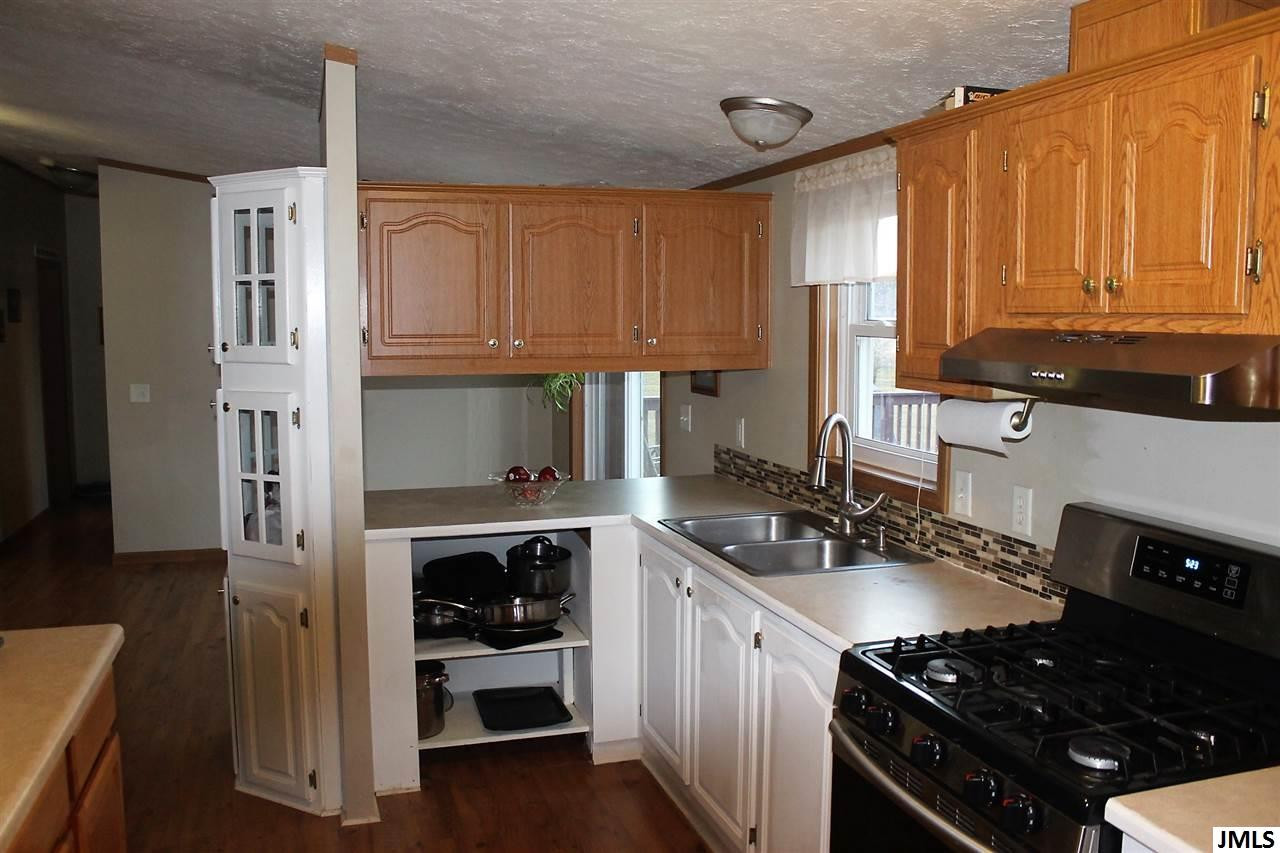 9230 Benn Road Parma, MI 49269 - Photo 10 of 28 Photo 10