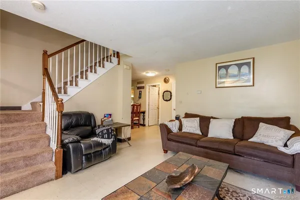 $249,900 | 188 Nilan Street, Hartford, CT 06106