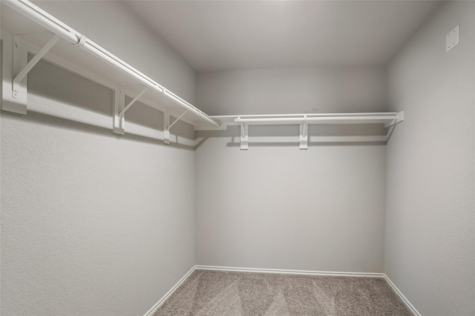 10031 Spring Creek Road Cleveland, TX 77327 - Photo 23 of 28