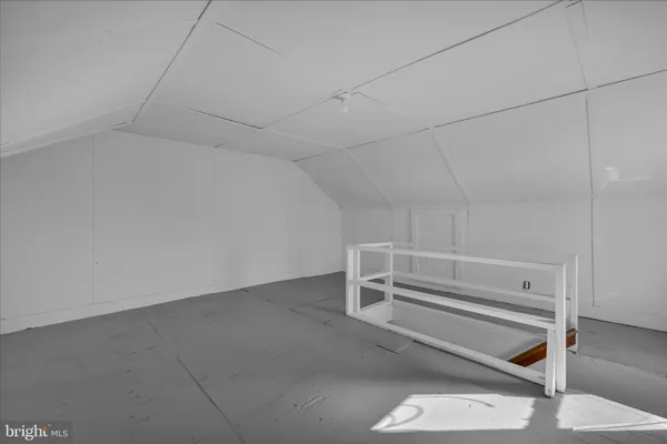 a view of an empty room with empty racks