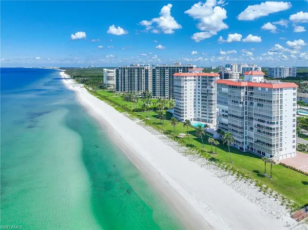 $9,000 | 10691 Gulf Shore Drive, Unit 1201, Naples, FL 34108