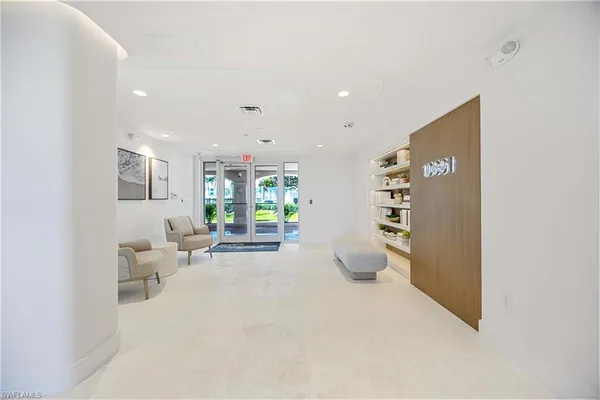 $9,000 | 10691 Gulf Shore Drive, Unit 1201, Naples, FL 34108