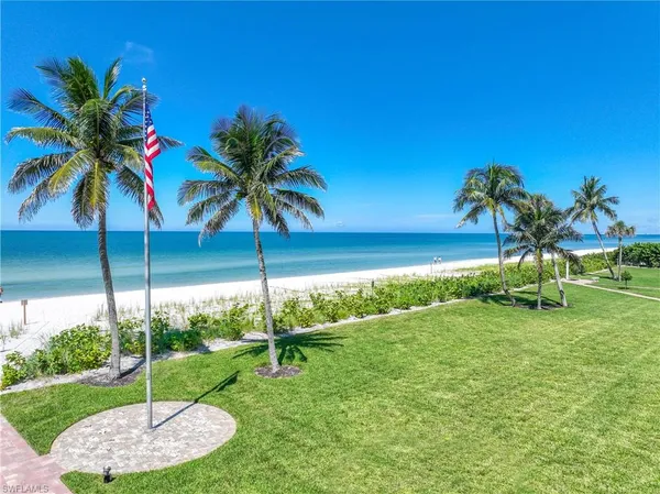 $9,000 | 10691 Gulf Shore Drive, Unit 1201, Naples, FL 34108