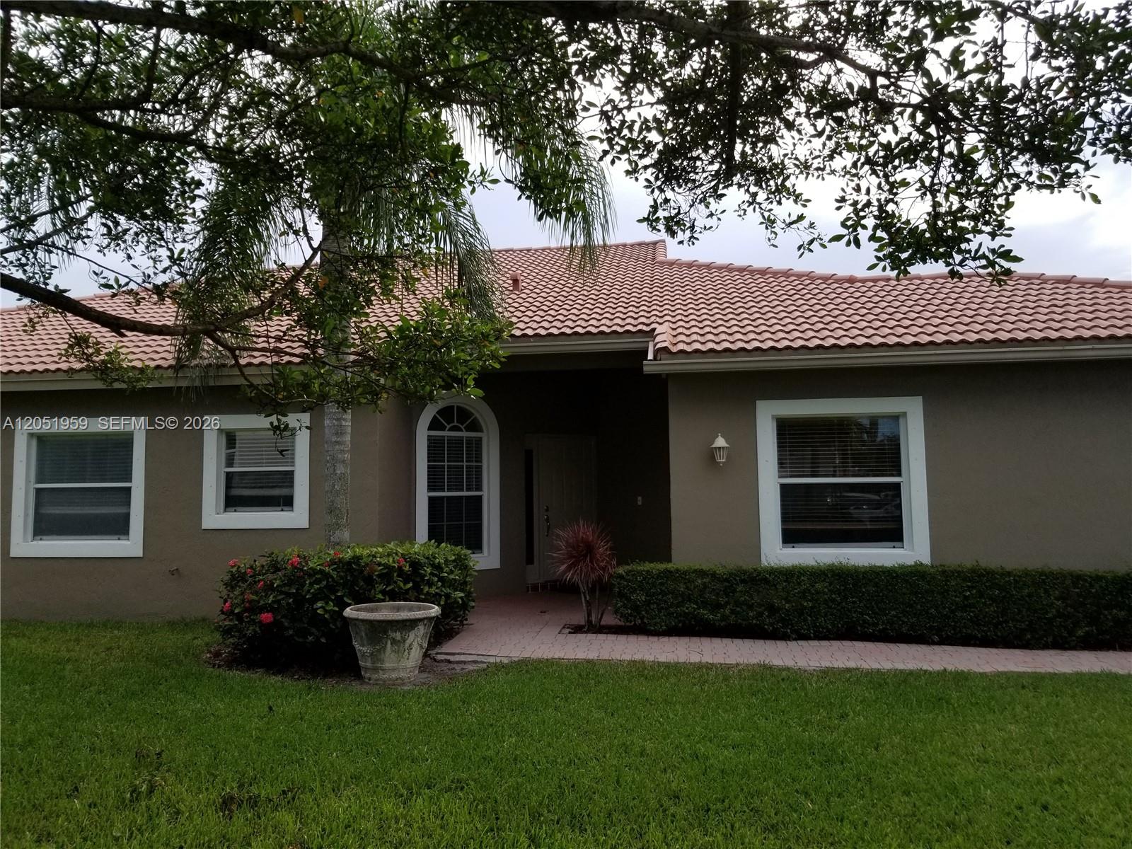 8362 Vía Serena Boca Raton, FL 33433 - Photo 5 of 16