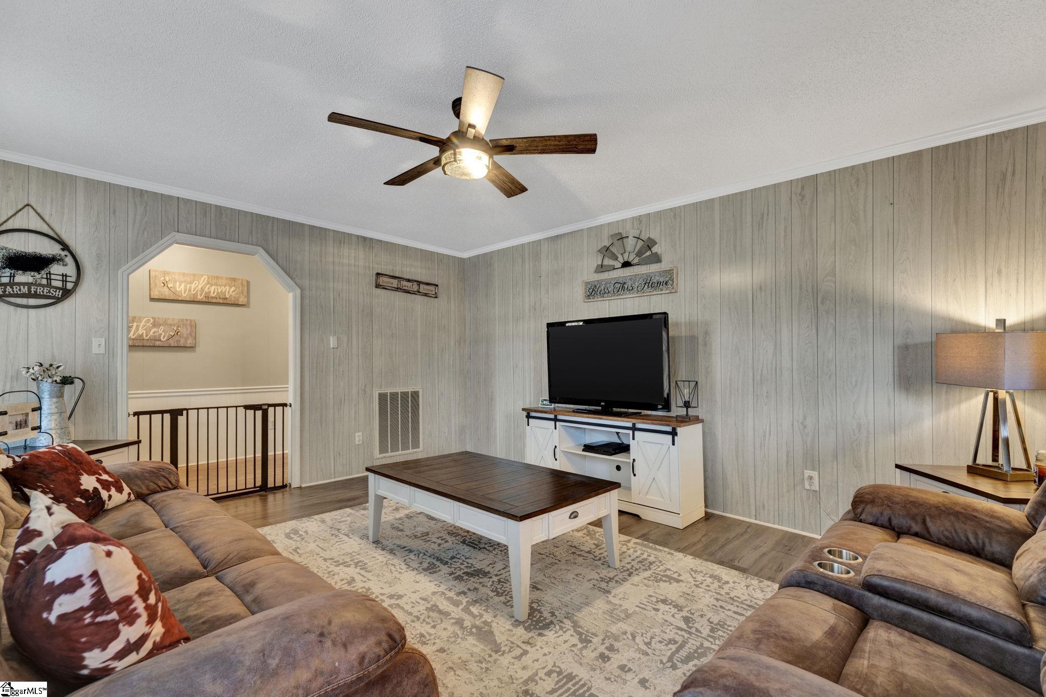2310 State Rd S-30-101 Laurens, SC 29360 - Photo 3 of 31 Gallery Image 3