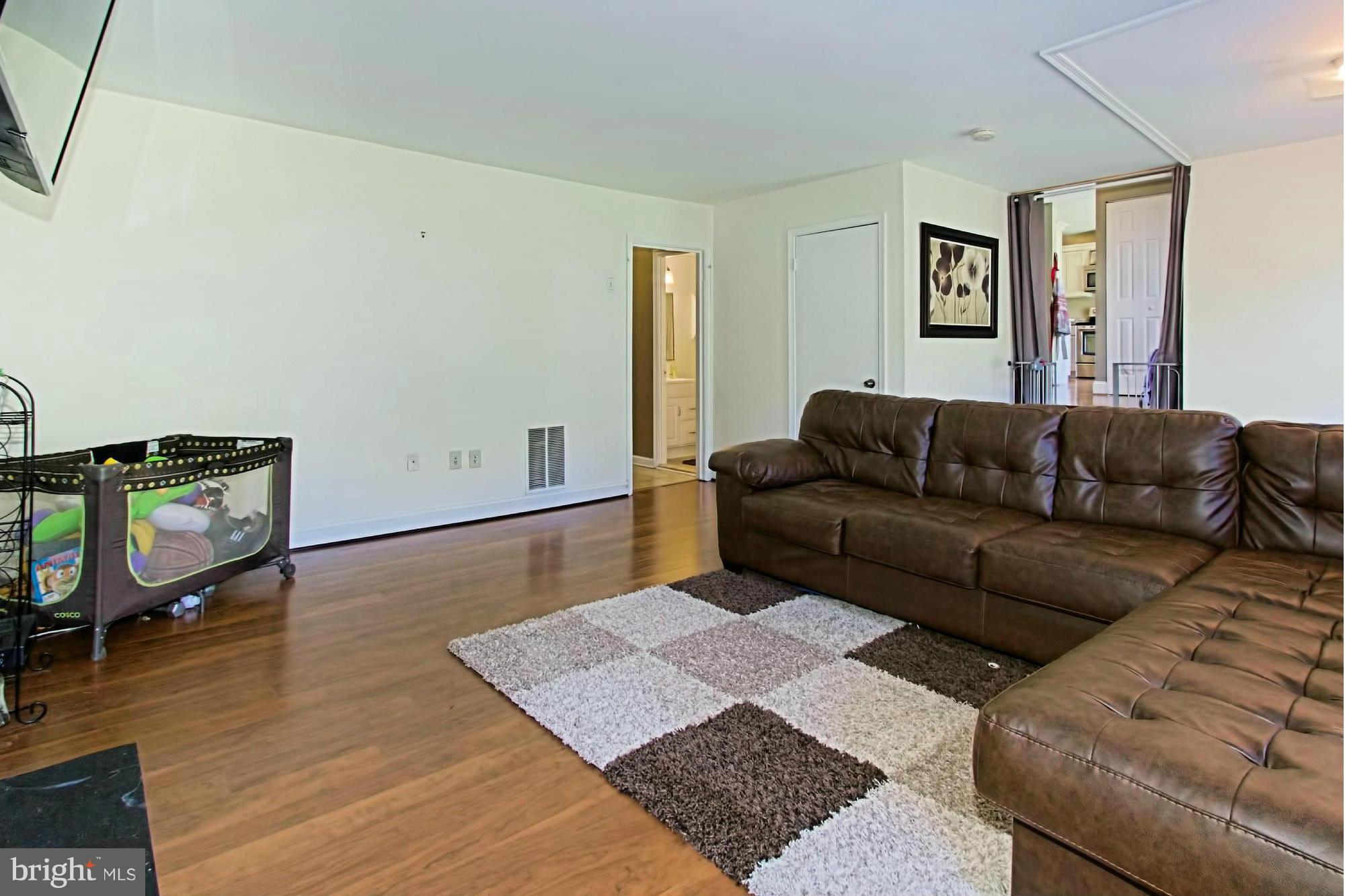 2329 Rosedown Drive Reston, VA 20191 - Photo 21 of 30 Family Room